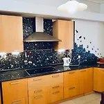 Spacious 120sq Flat Apartament