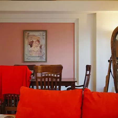 Spacious 120sq Flat * וולוס