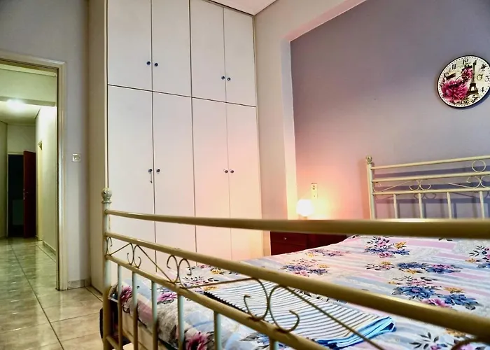 Διαμέρισμα Spacious 120sq Flat *