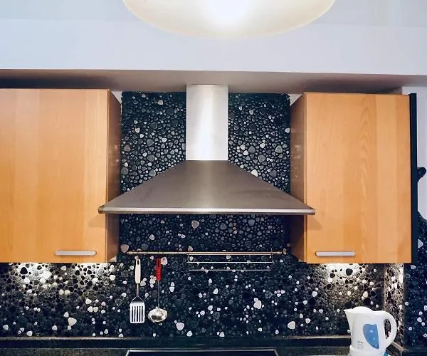 Spacious 120sq Flat Διαμέρισμα